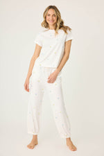 Dainty Daisy Embroidered Tee
