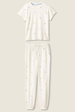 Dainty Daisy Embroidered Tee