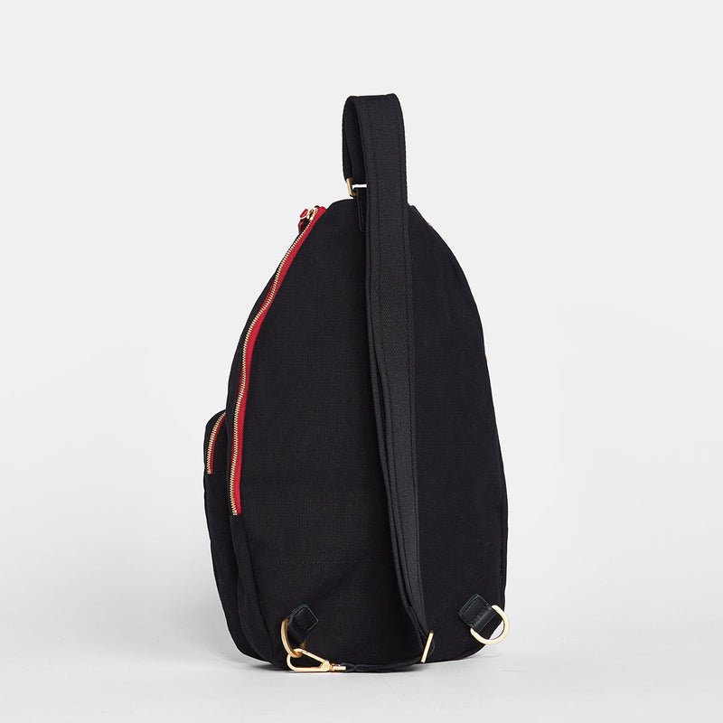 Courtside Sling - Black/Brushed Gold