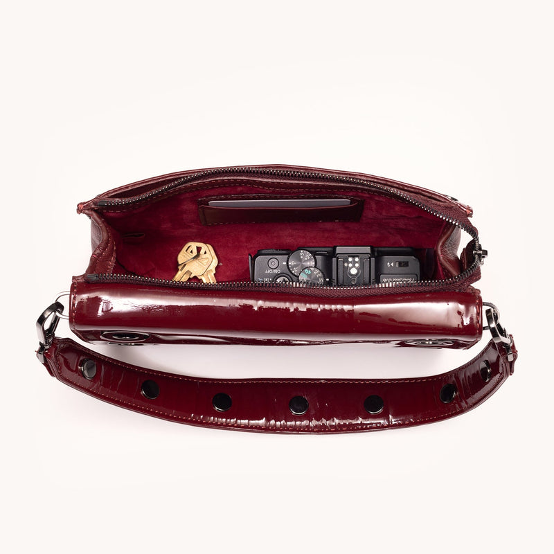 Montana Small Clutch - Pirouette Patent/Gunmetal