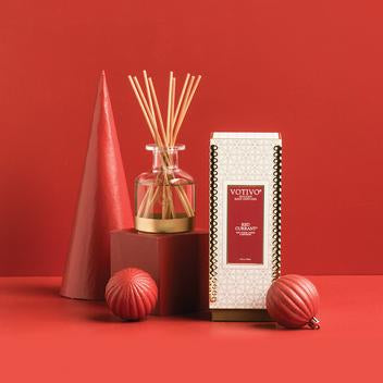 Votivo  Holiday Collection Reed Diffuser - Red Currant